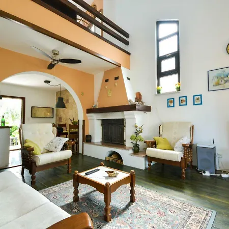 Holiday Home Divas Holiday home Bibinje