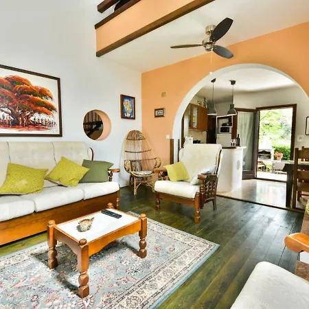 Holiday home Holiday Home Divas *